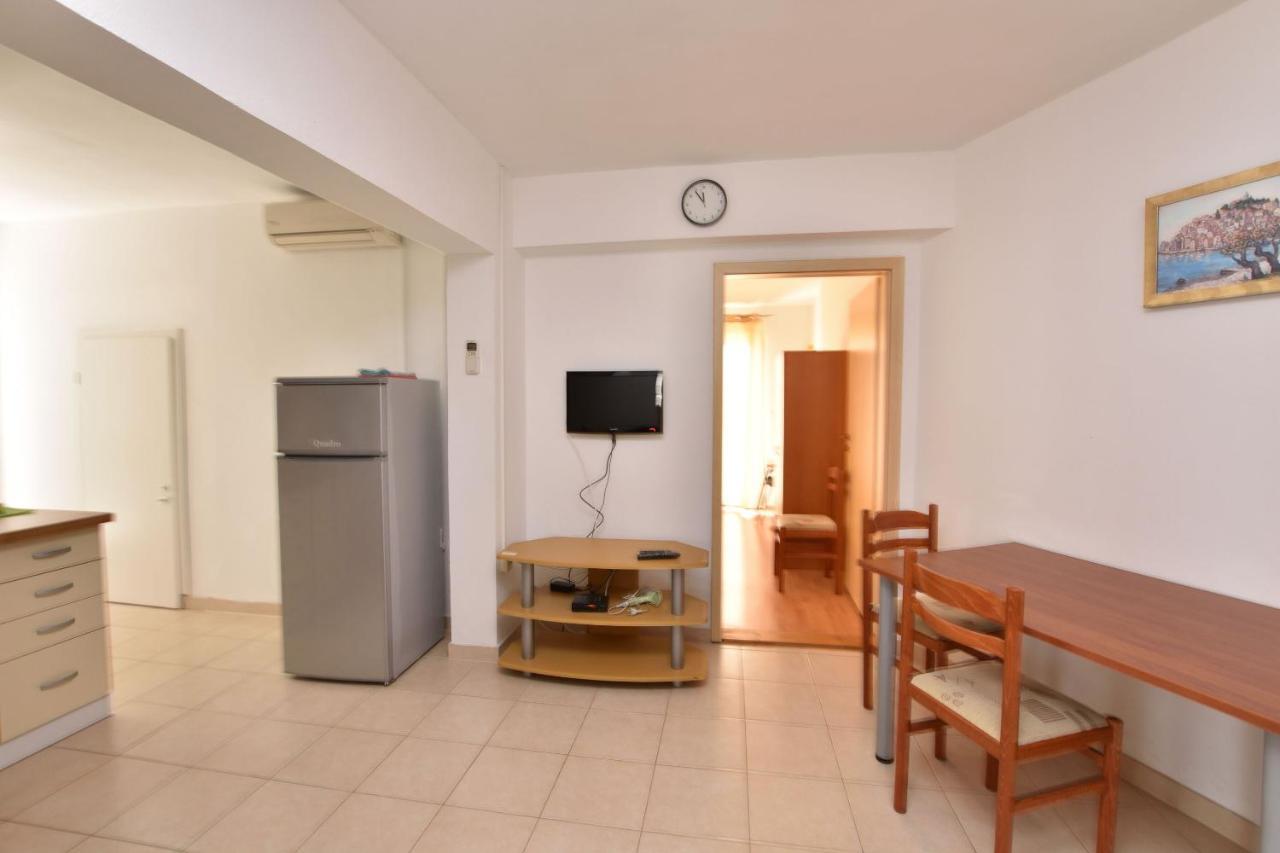 Apartments Jere Primošten Exterior foto